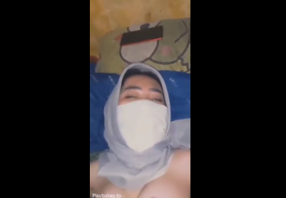 Ariel Noah Dan Luna Maya Ukhti Hijab Pakai Masker Merem Melek Keenakan